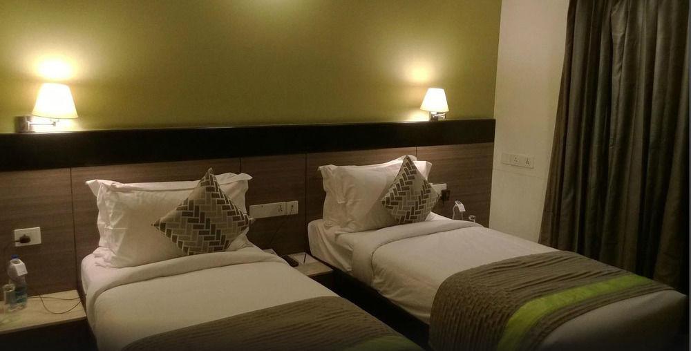 Leisure Inn Grand Chanakya Jaipur Ngoại thất bức ảnh
