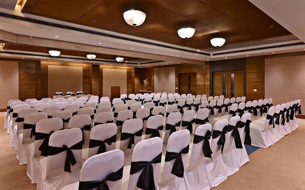 Leisure Inn Grand Chanakya Jaipur Ngoại thất bức ảnh